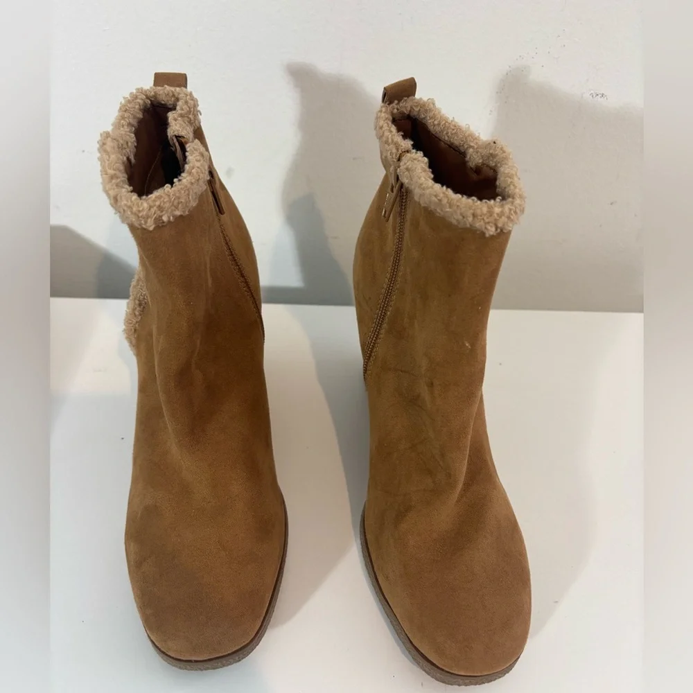 Sun + Stone Women 7.5 Camilla Wedged Faux Suede Ankle Boot Shoe Casual Tan